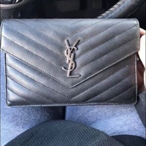 YSL smal envelope wallet on chain